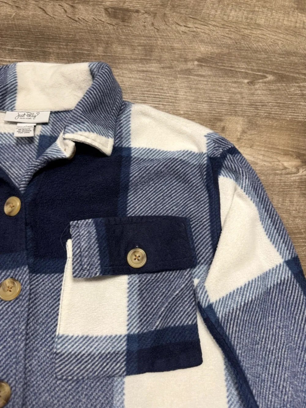 Just Polly New York Fleece Plaid Cropped Button Front Shirt Size Small - Picture 3 of 7